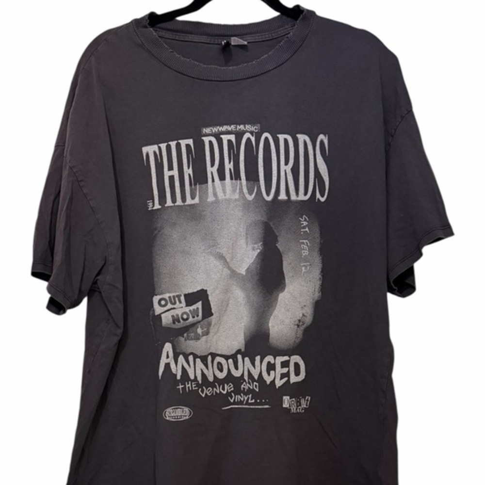 H&M Oversized Black Graphic Tee with White Band Print